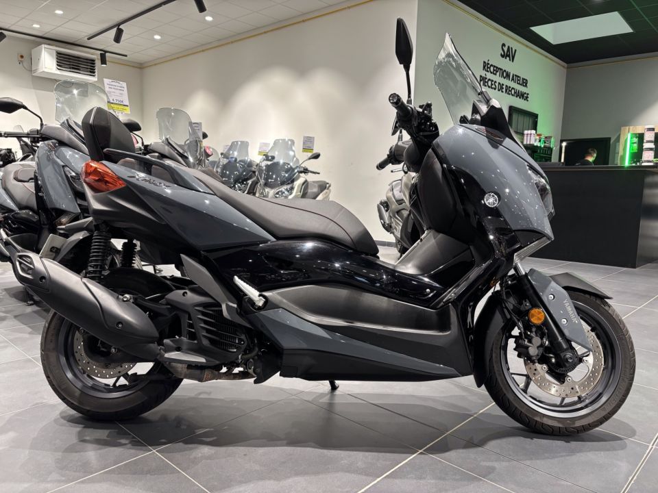 YAMAHA X-MAX 125 TECH MAX 5