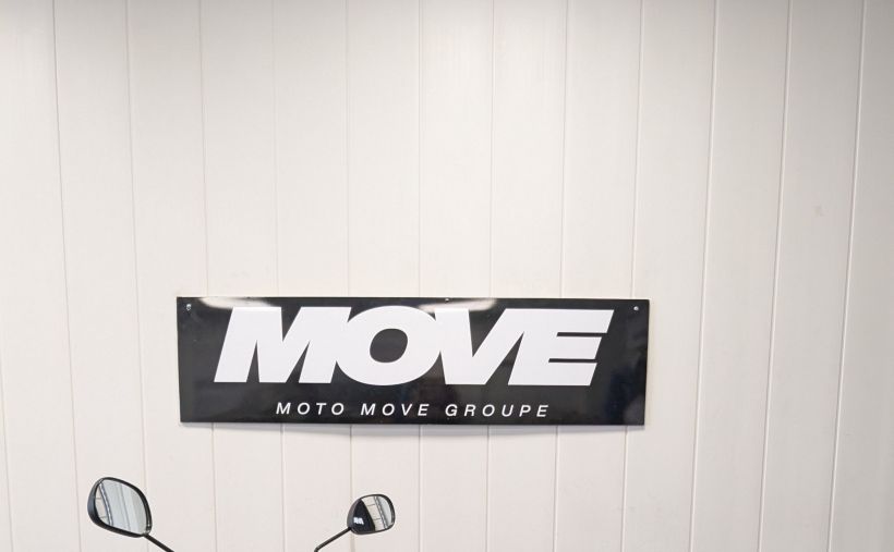 YAMAHA XSR 125 4