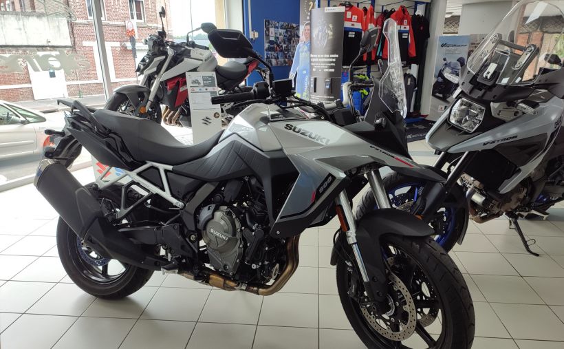 SUZUKI V-STROM 800SE 0