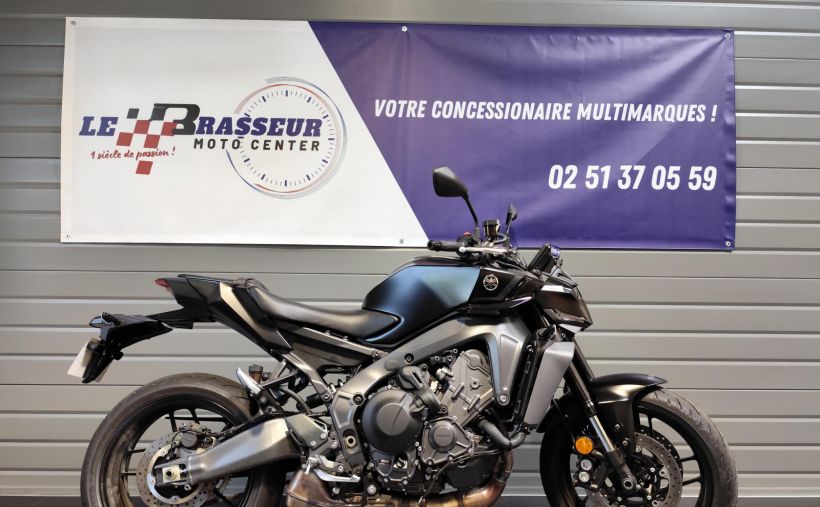 YAMAHA MT-09 0