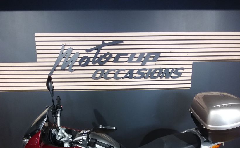 HONDA VARADERO 125 2