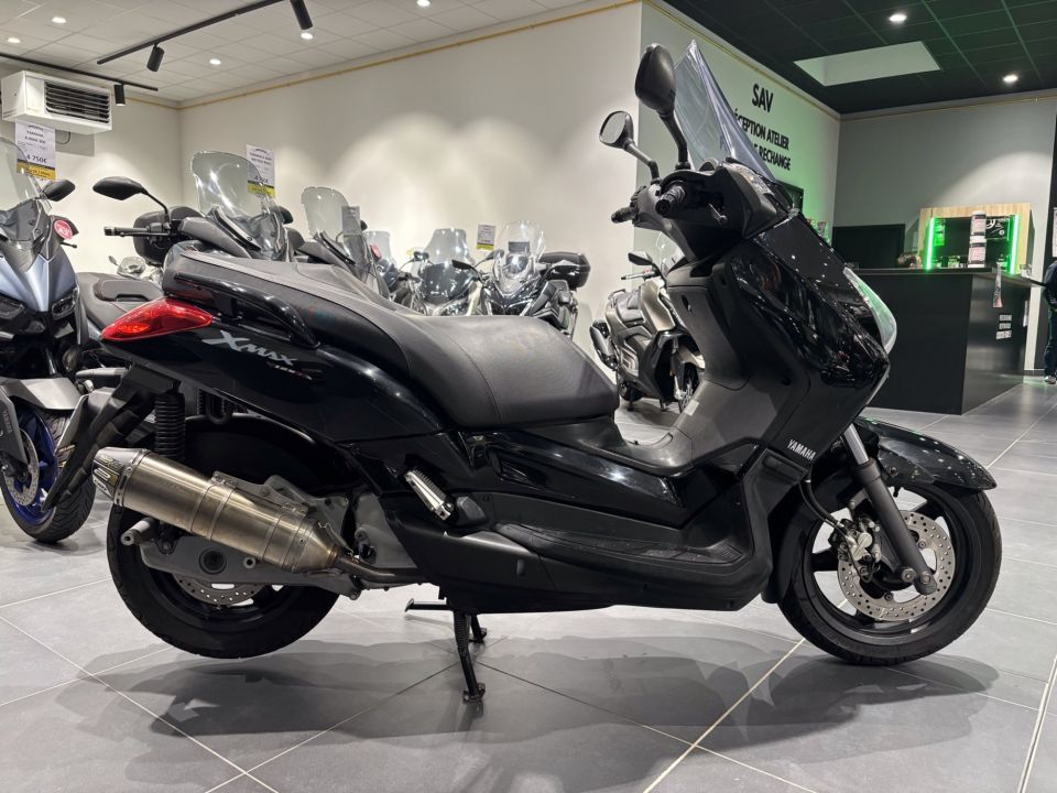YAMAHA X-MAX 125 5