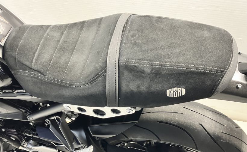 YAMAHA XSR 900 6