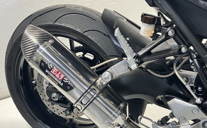 YAMAHA XSR 900 3