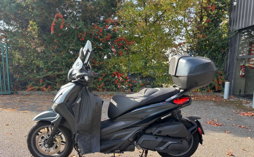 PIAGGIO BEVERLY S 400 10