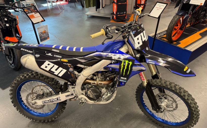 YAMAHA YZ250F 0
