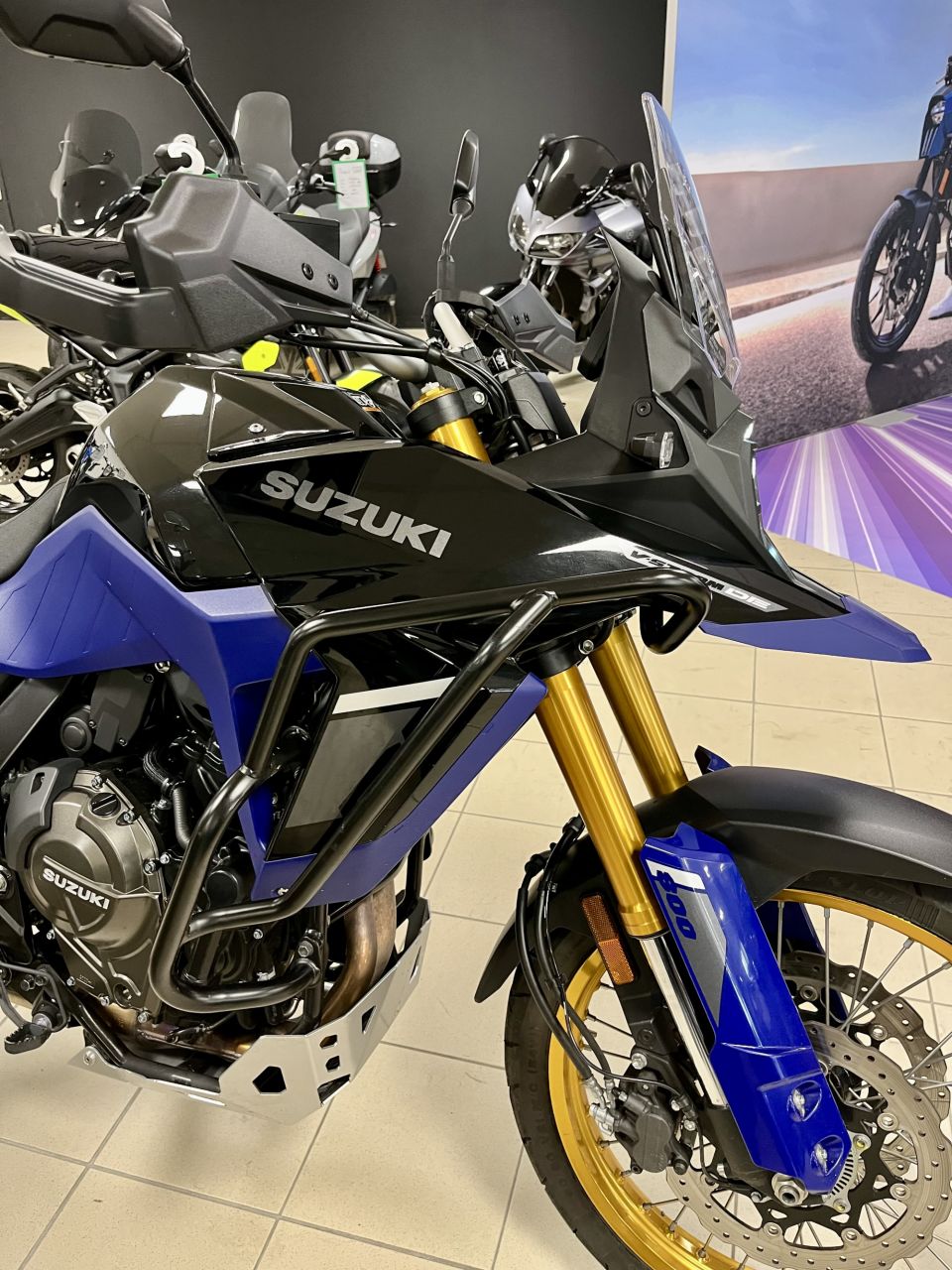 SUZUKI DL V-STROM 800DE 10