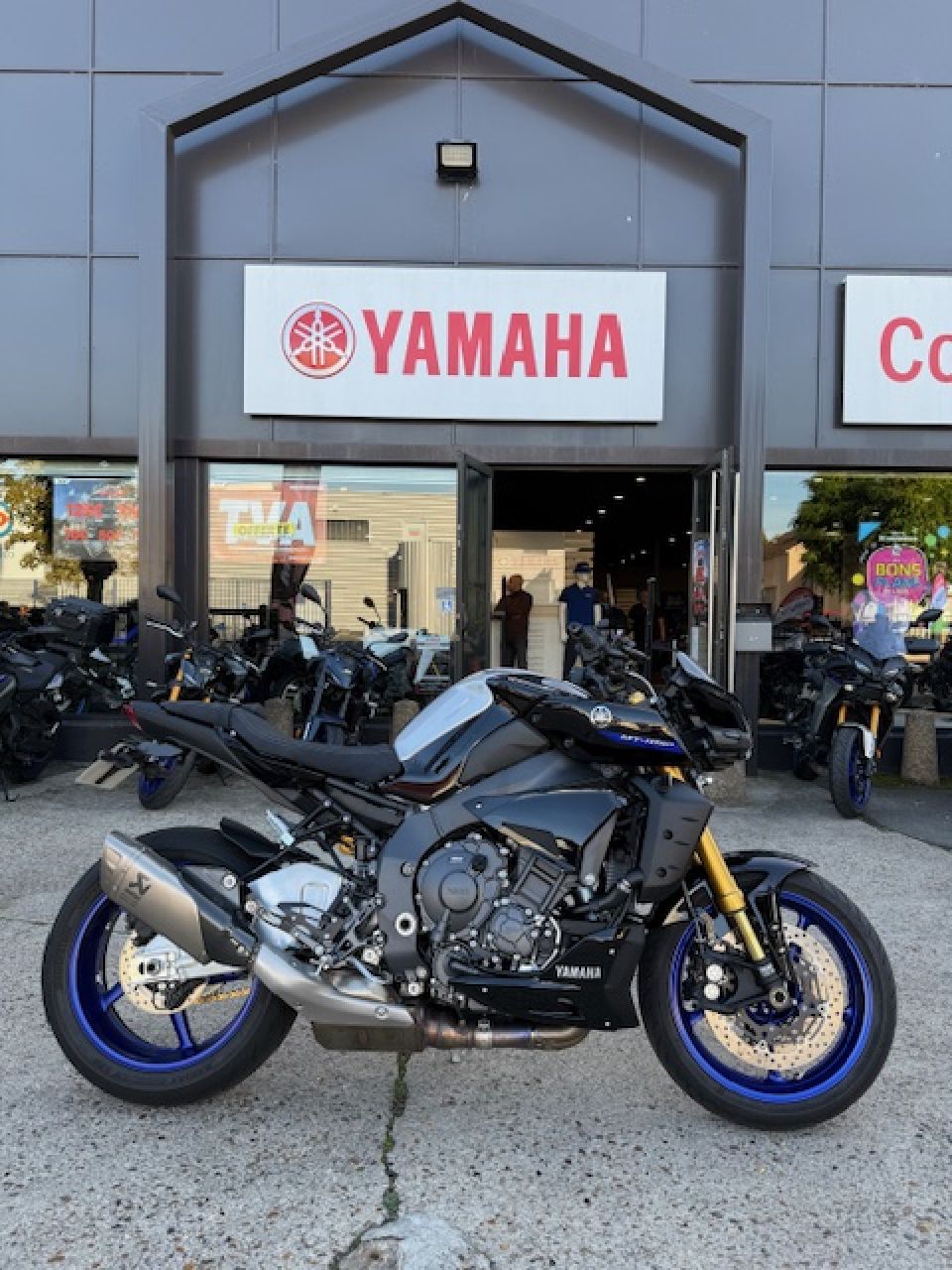 YAMAHA MT-10 SP 1