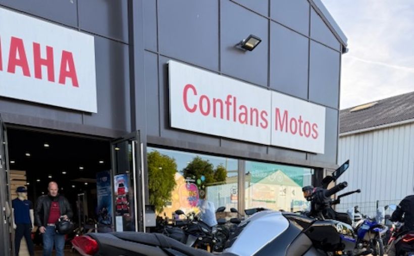 YAMAHA MT-10 SP 7
