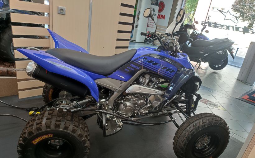 YAMAHA YFM 700 RAPTOR 0