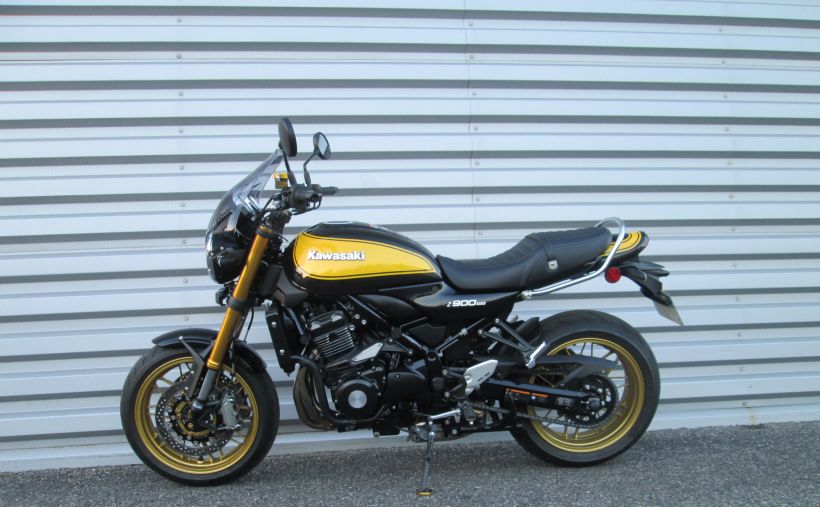 KAWASAKI Z900 SE 24
