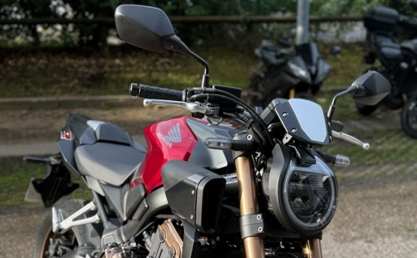 HONDA CBR 650  R 0