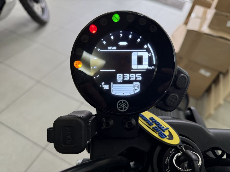 YAMAHA XSR 700 XTRIBUTE 36