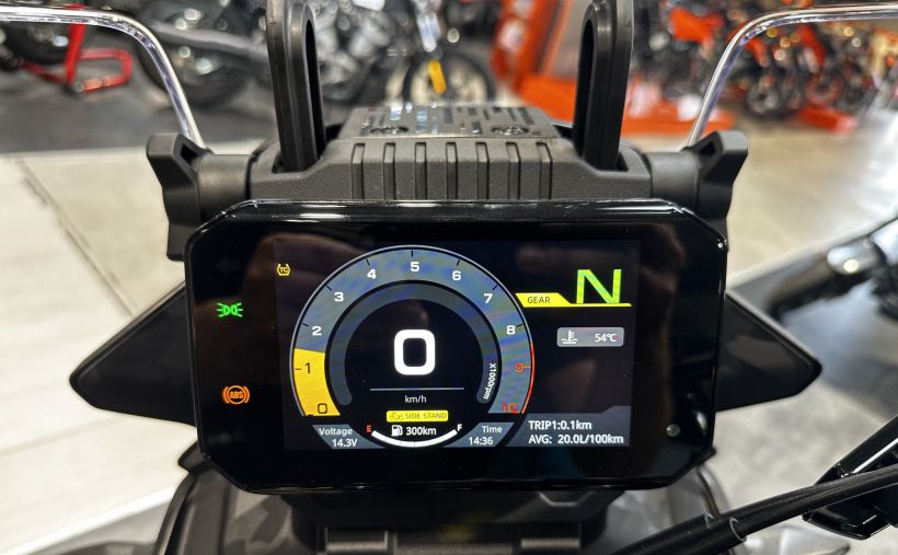 CF MOTO 450 MT 6