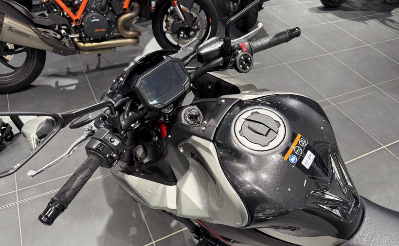 KAWASAKI Z 900 2