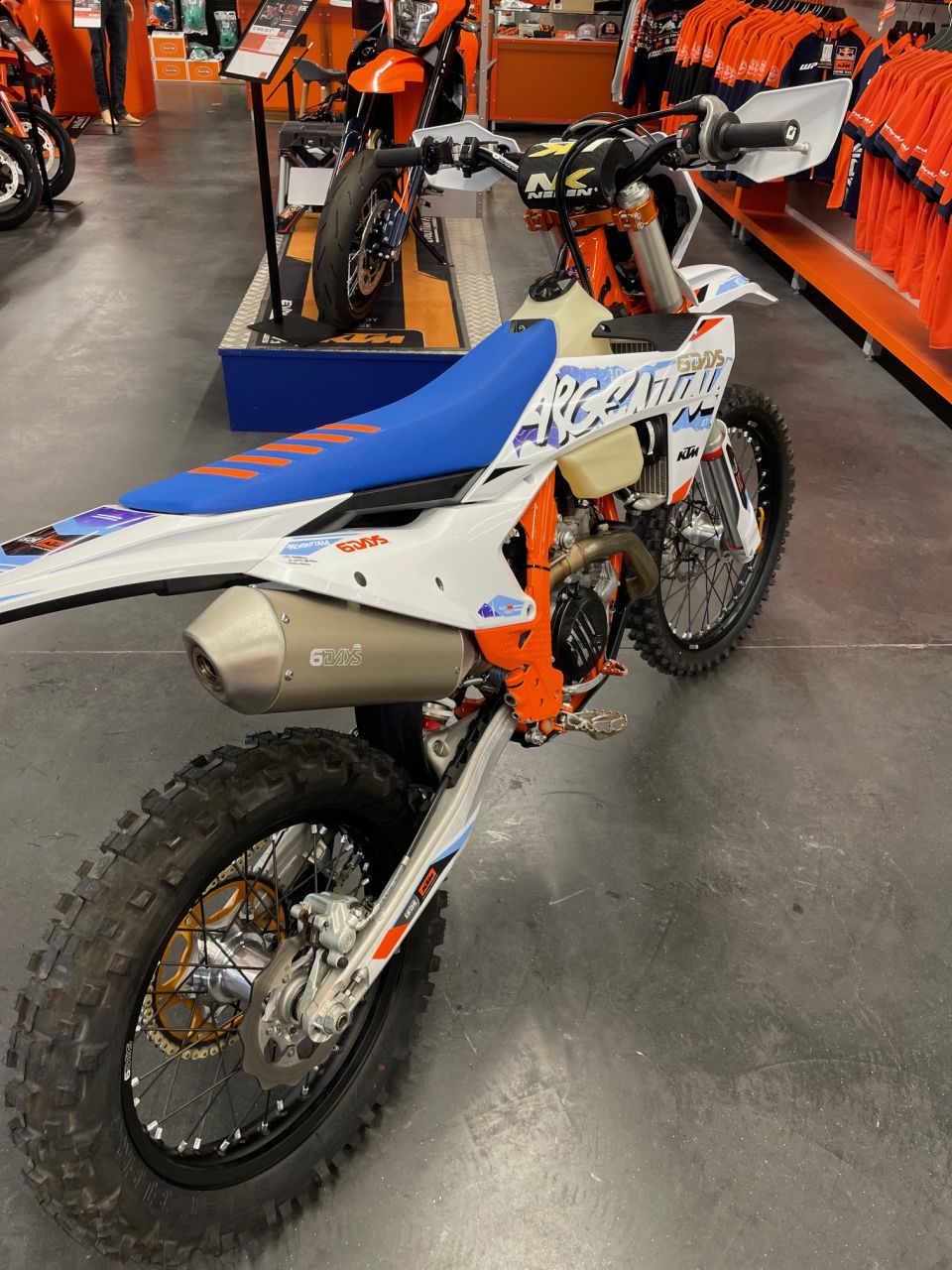 KTM 450 EXC-F SIX DAYS 8