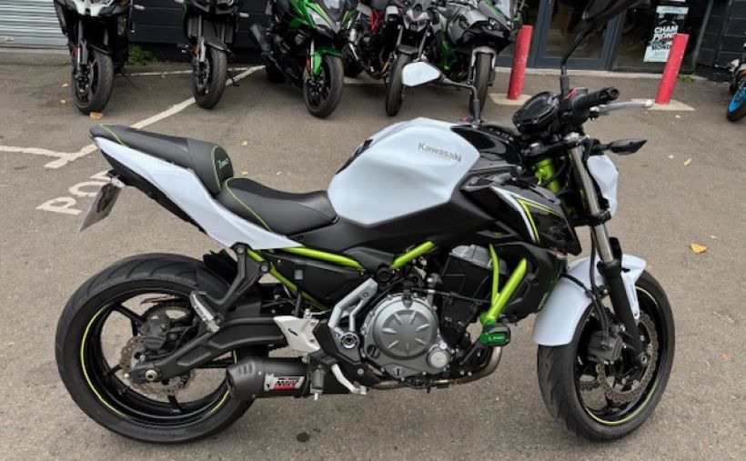 KAWASAKI Z 650 8
