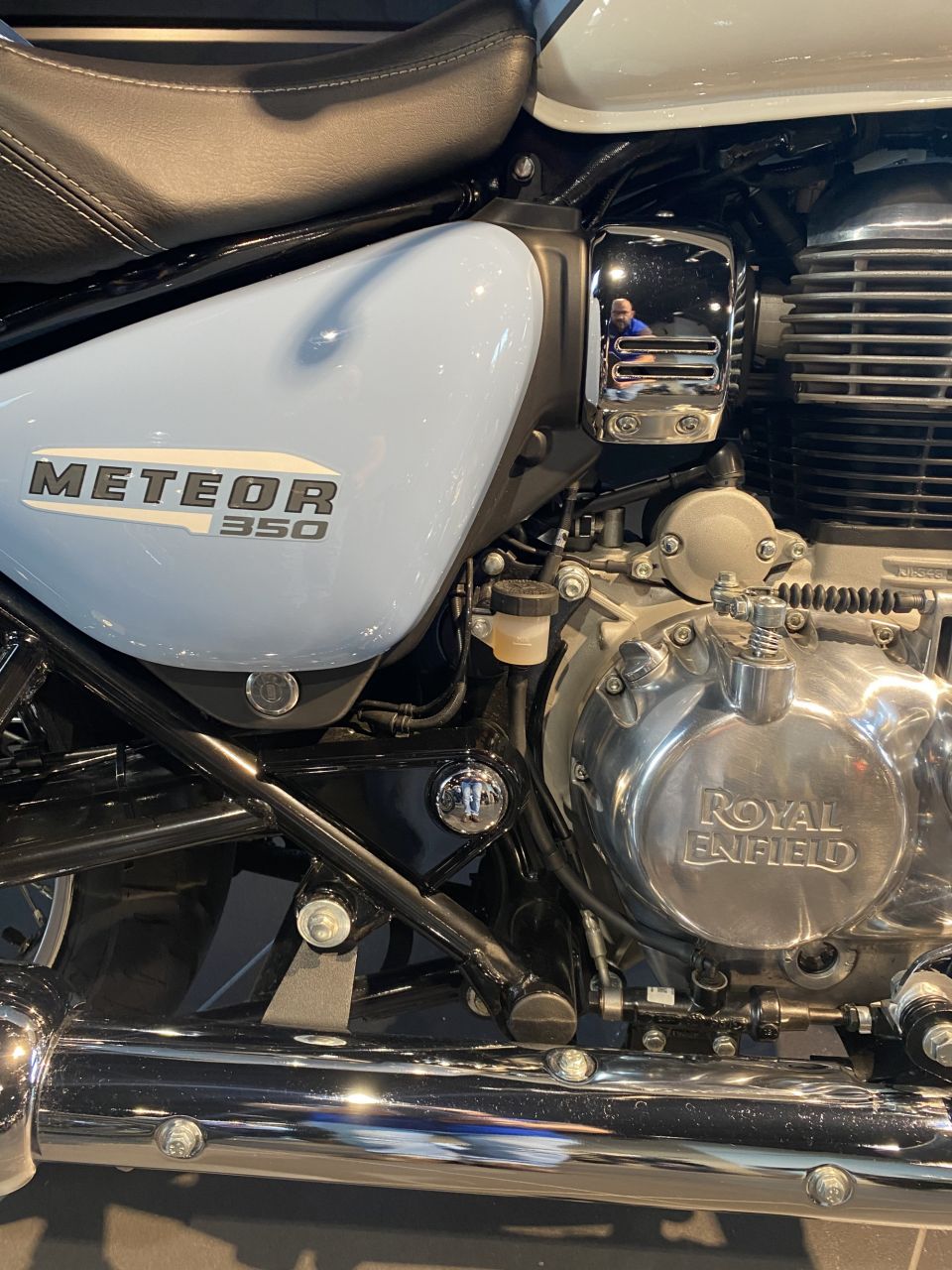 ROYAL ENFIELD METEOR 350 1