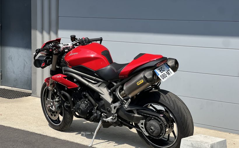 TRIUMPH SPEED TRIPLE 1050 S  5