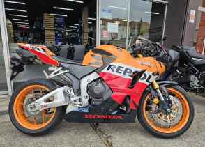 HONDA CBR 600 RR REPSOL - 2016