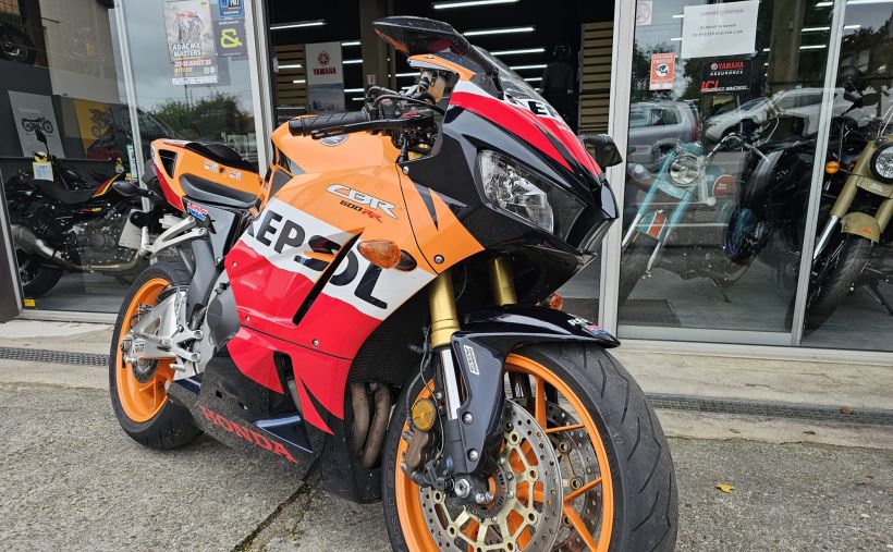 HONDA CBR 600 RR REPSOL 1