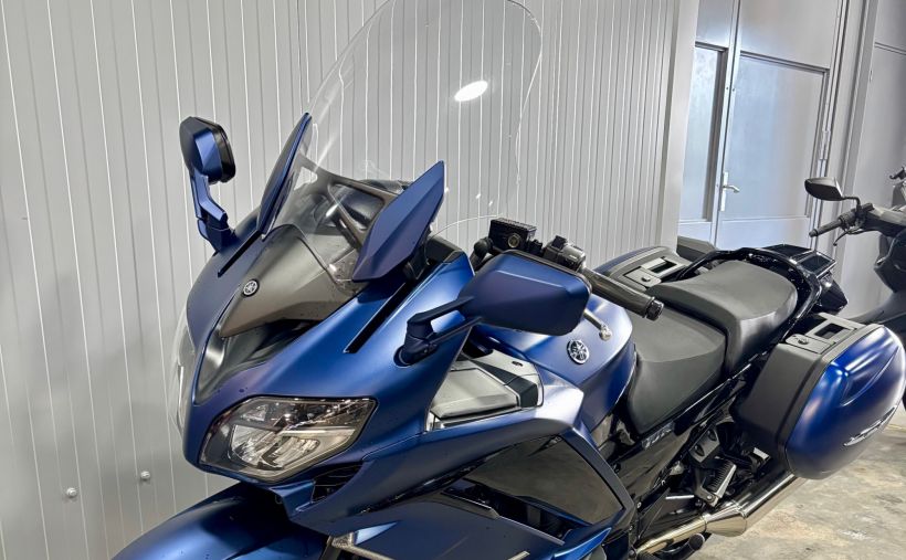 YAMAHA FJR 1300 ABS 12