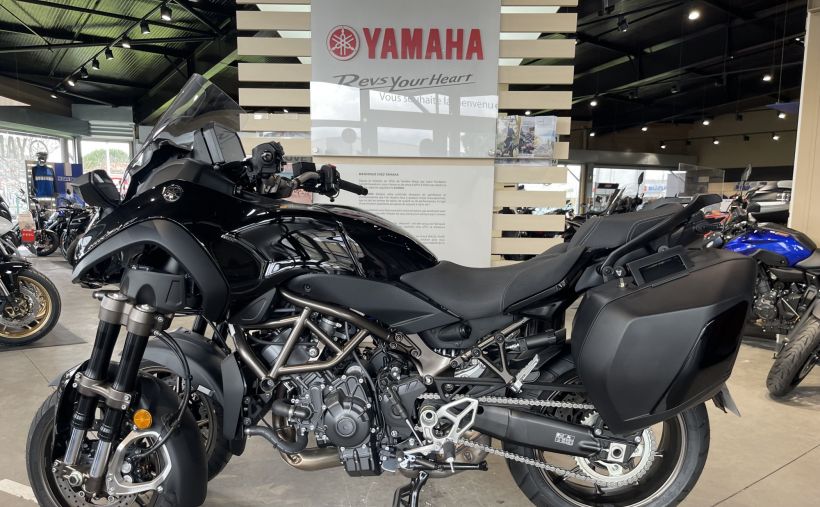 YAMAHA NIKEN 850 GT 8