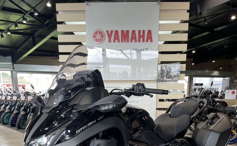YAMAHA NIKEN 850 GT 10