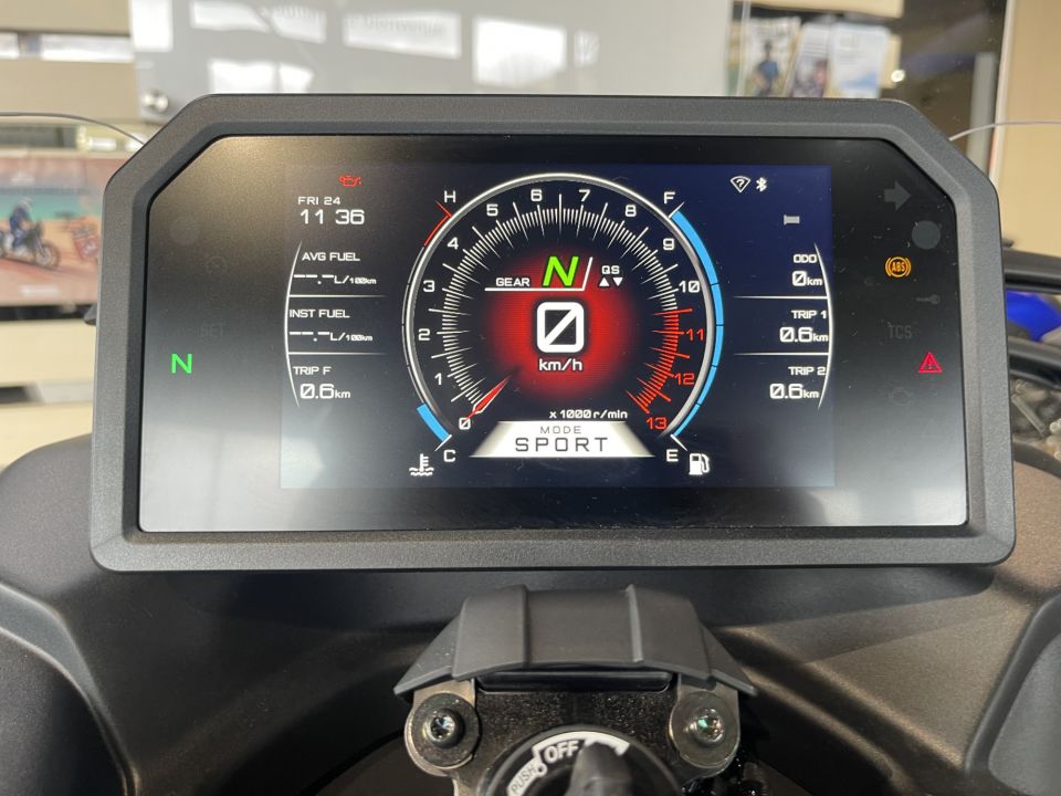 YAMAHA NIKEN 850 GT 2