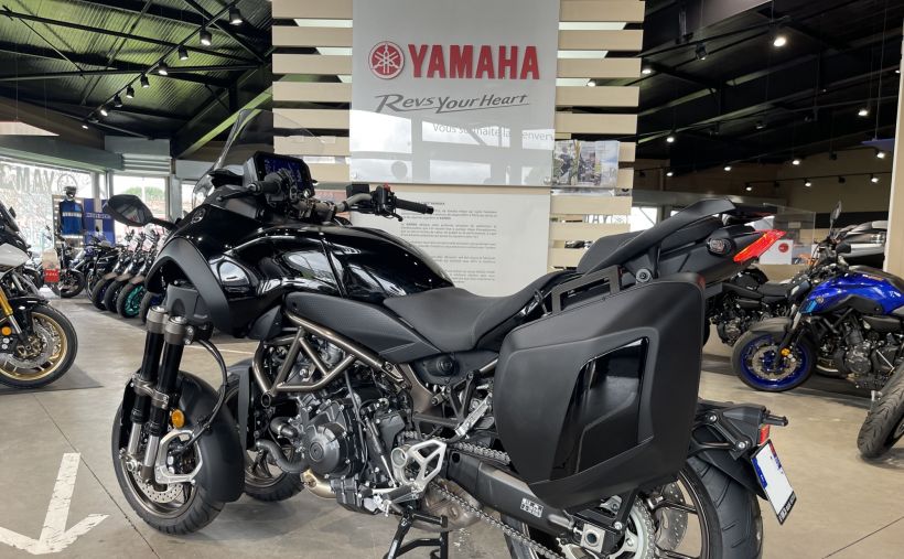 YAMAHA NIKEN 850 GT 7