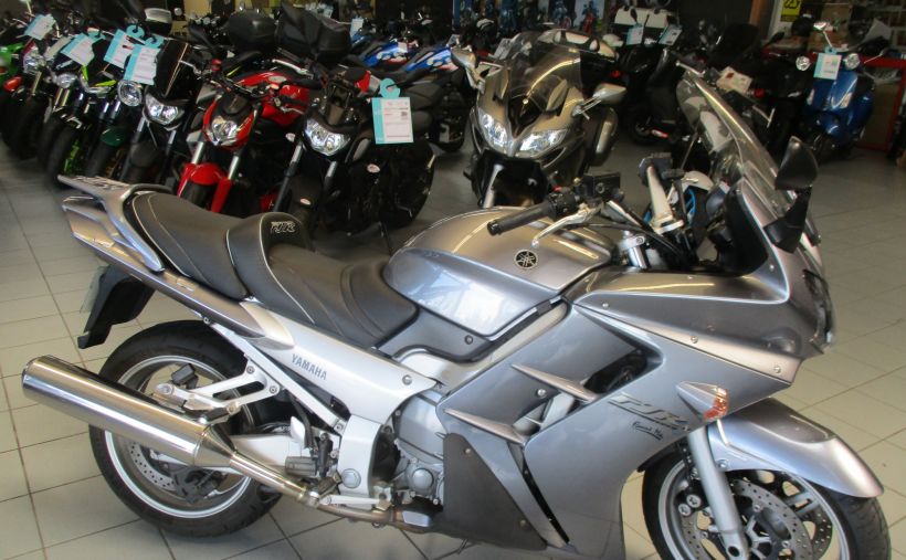 YAMAHA FJR 1300 ABS 1