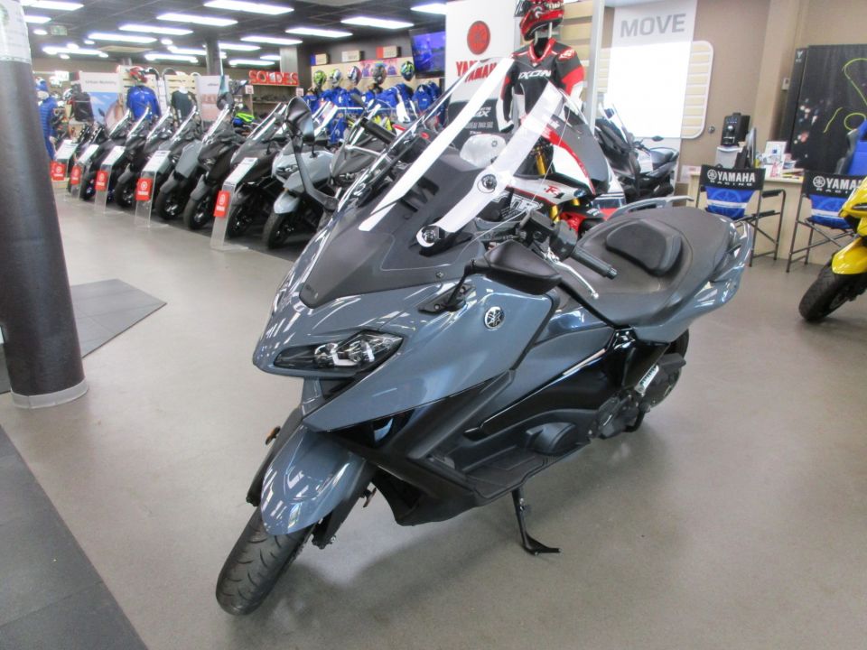 YAMAHA XP T-MAX 560 TECH MAX 1
