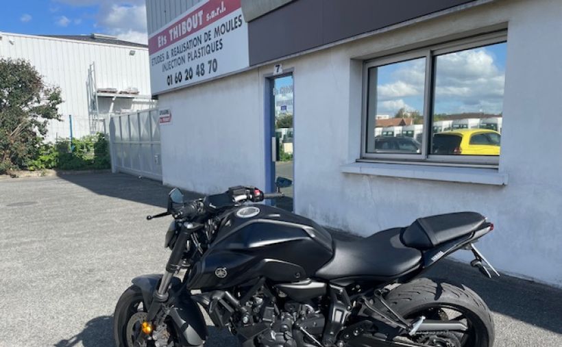 YAMAHA MT-07 (47.5CV) 1