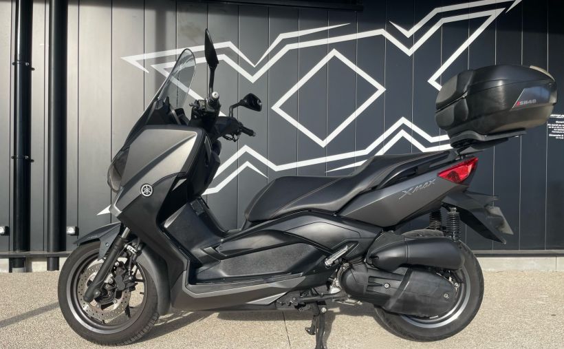 YAMAHA XMAX 125 2