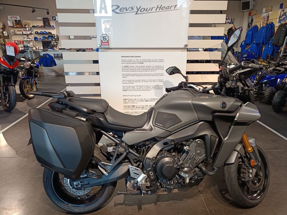 YAMAHA TRACER 9 GT 1