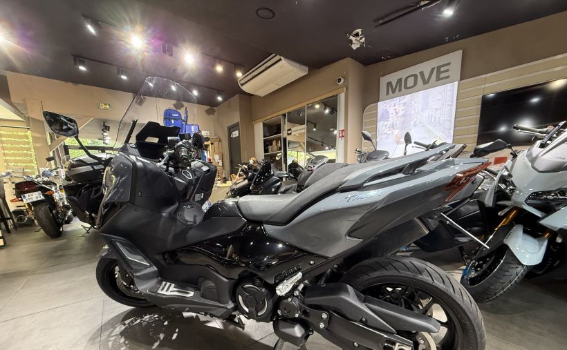 YAMAHA XP T-MAX 560 TECH MAX 2