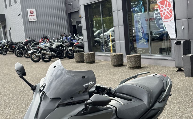 YAMAHA XP T-MAX 560 TECH MAX KAMO 0