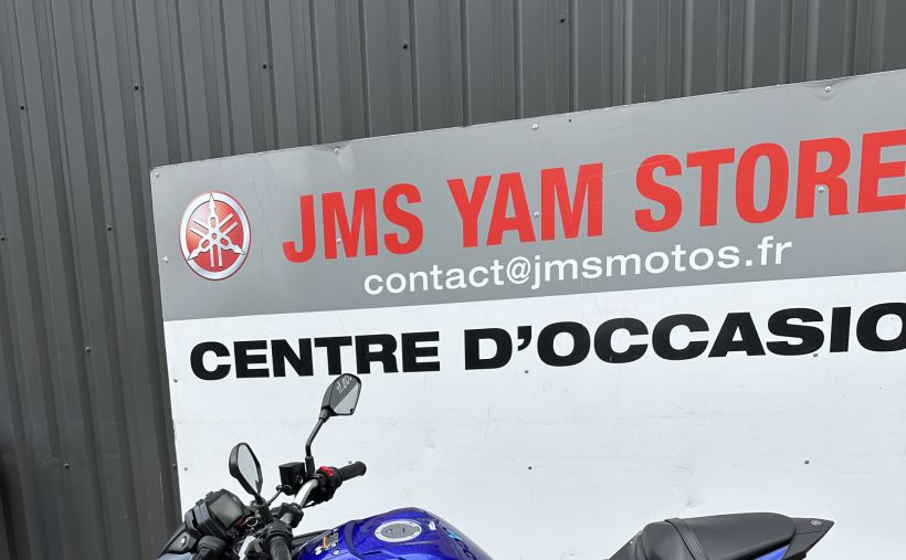 YAMAHA MT-03 2