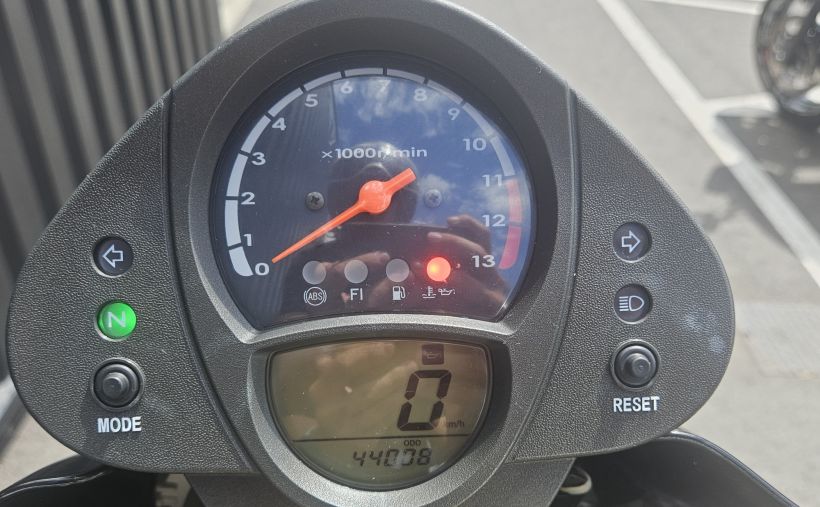 KAWASAKI ER-6 6