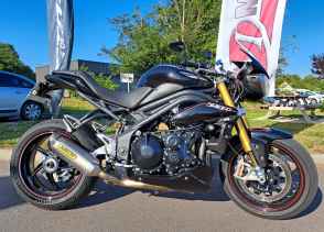 TRIUMPH SPEED TRIPLE 1050 RS - 2012