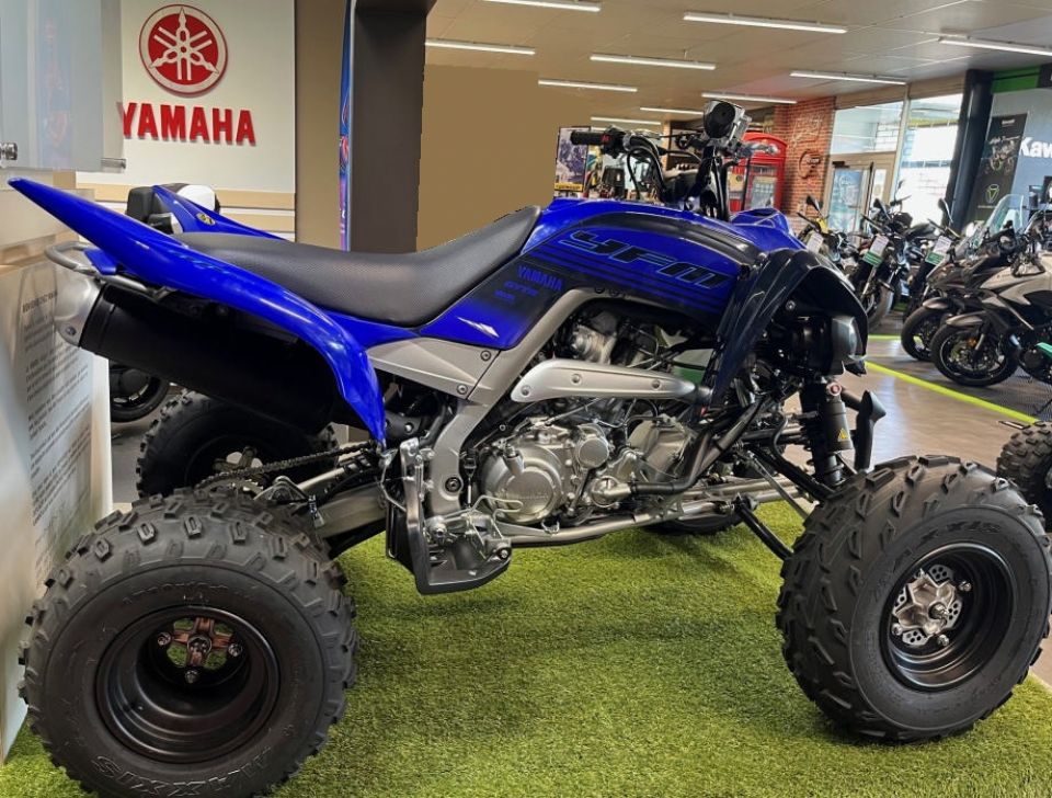 YAMAHA YFM 700 RAPTOR 24