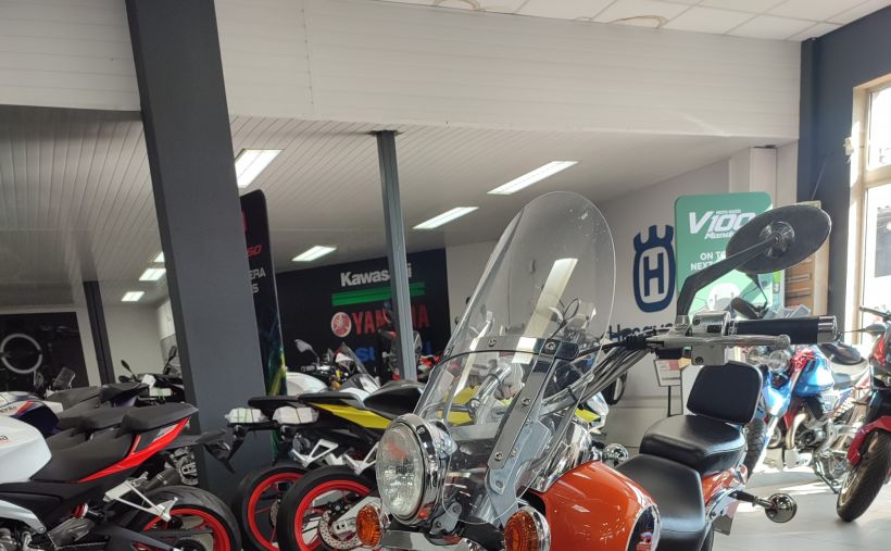 YAMAHA XV 650 2