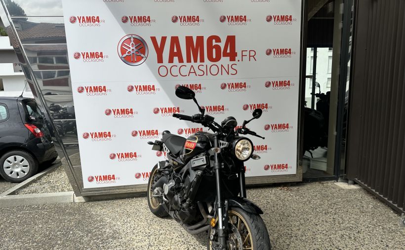 YAMAHA XSR 900 SP 1