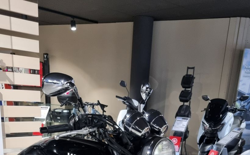 YAMAHA XJR 1300 1