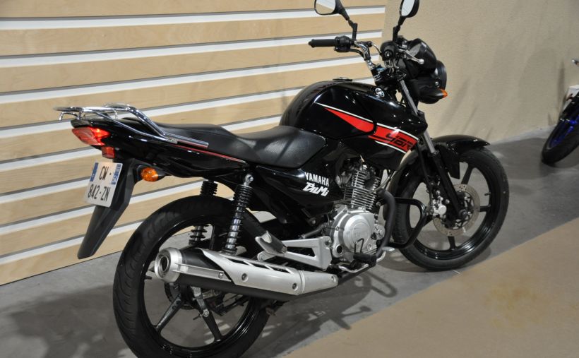 YAMAHA YBR 125ROADSTER 4