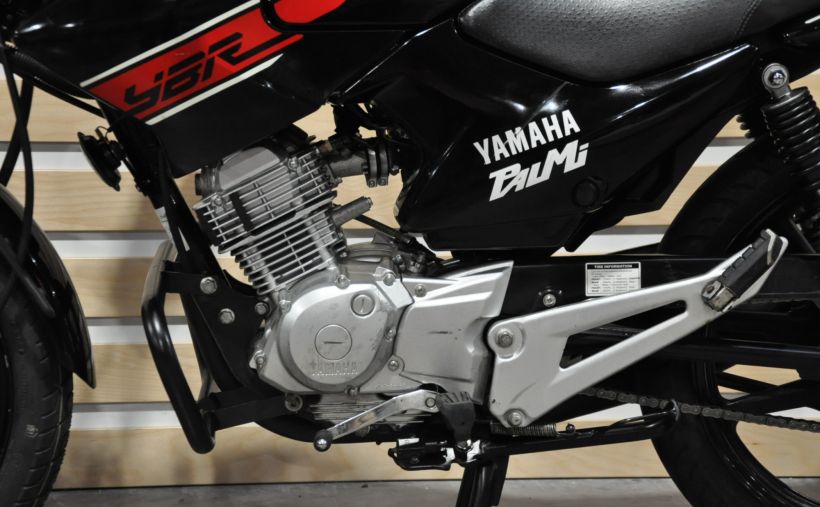 YAMAHA YBR 125ROADSTER 8