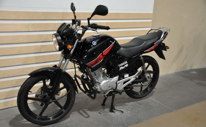 YAMAHA YBR 125ROADSTER 11