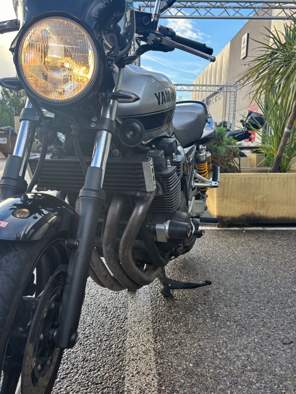 YAMAHA XJR 1300 2