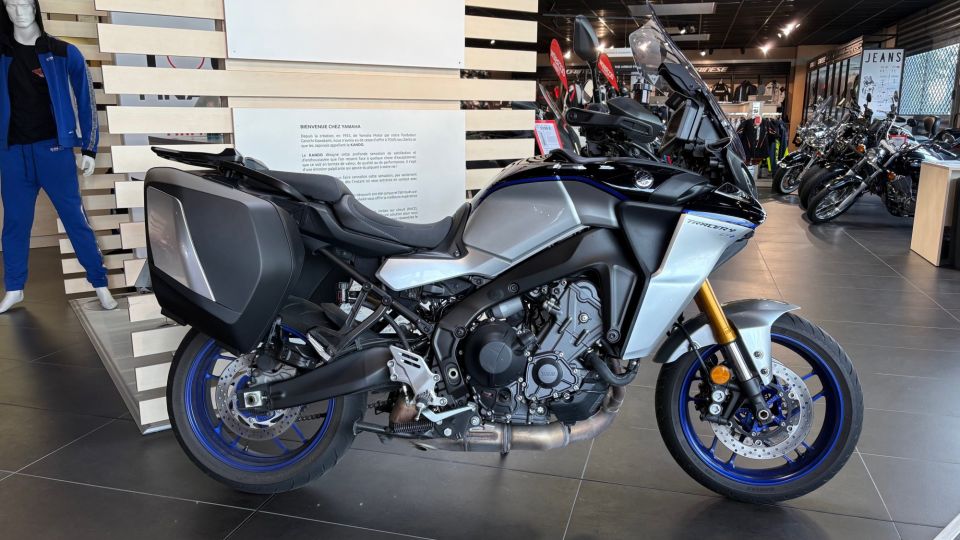 YAMAHA TRACER 9 GT+ 1