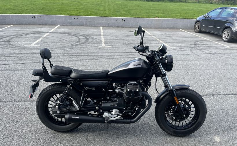 MOTO GUZZI V9 BOBBER 15